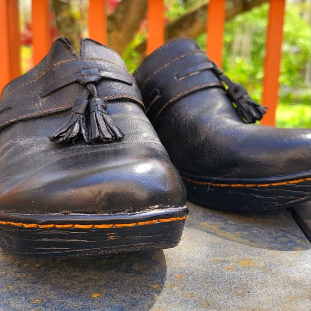 BOC Black Leather Slip-On Loafers with Classic Tassels